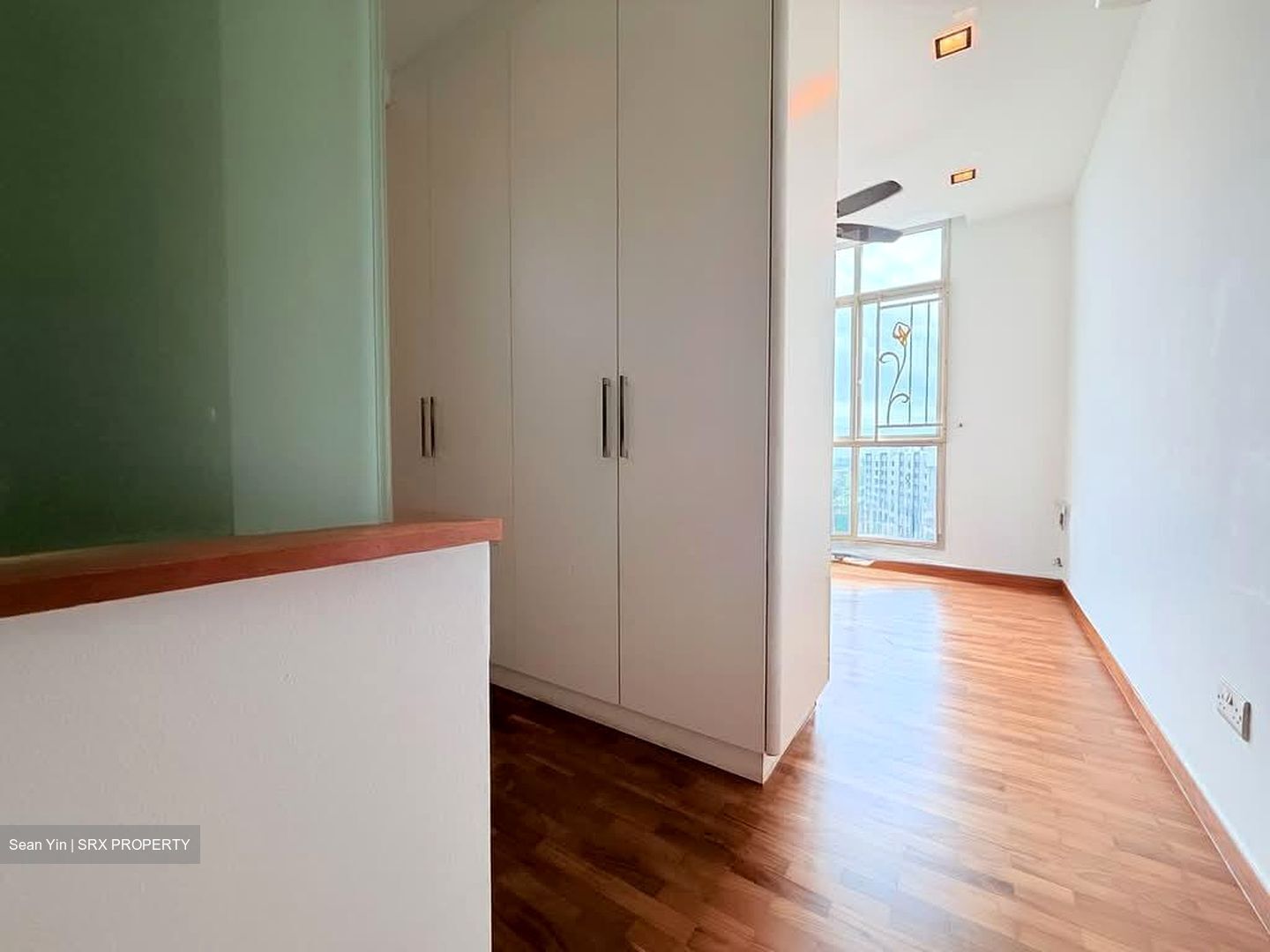 Lilydale (D27), Condominium #584269121